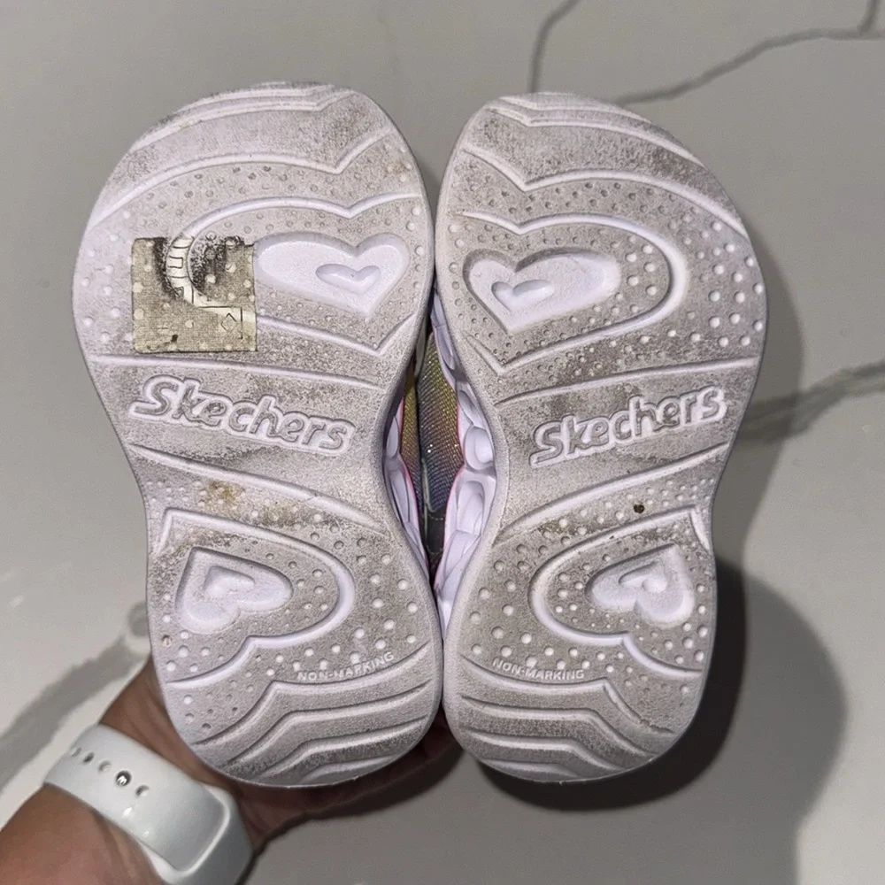 Skechers Heart Lights Light Up Girls Sneakers 6 Rainbow Glitter Velcro
